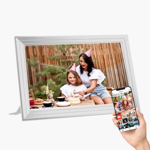 Zadabso digitális képkeret születésnapi ünnepséget mutat, okostelefonos alkalmazáson keresztül megosztva - Zadabso