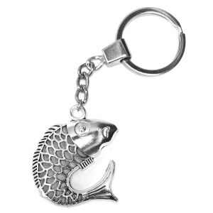 Nagy halas kulcstartó, ezüst színben