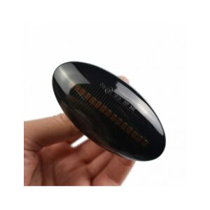 Suzuki Swift, SX4, Vitara, Jimny lumini dinamice LED laterale, lentilă fumată, prim-plan - Lumini auto