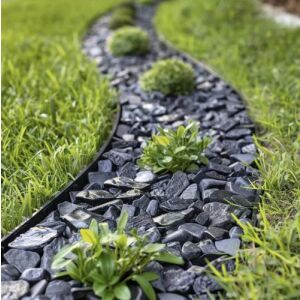 Fekete kerti szegély 4 cm, 10 m + 20 rögzítő tüskék, flexibilis