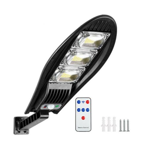 Napelemes utcai LED reflektor mozgásérzékelővel és távirányítóval (W778B) 128281997