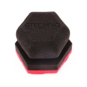 Gtechniq AP4 Applikator-Schwamm, schwarzer Schwamm mit roter Wabenstruktur - Gtechniq