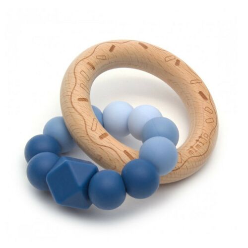 Szilikon rágóka és csörgő bükkfa gyűrűs Mimijo – sky