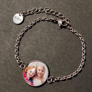 Rozsdamentes acél fényképes karkötő saját fotóval, ezüst szín (márkadobozzal)