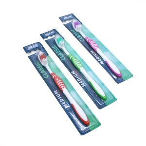 Fogkefe felnőtt medium classic TB47RT/M 128699725 - Fogkefe