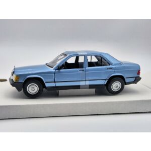 Mercedes Benz 190E (1984) - kék -  Bburago - 1:24 129370474 - Bburago