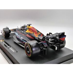 Red Bull RB19 F1 #1 (2023) - Miami GP - Max Verstappen - PILÓTÁVAL -  Burago - 1:18 129373777 - Bburago