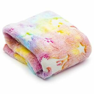 Összehajtott Varázslatos plüss takaró gyerekeknek unikornis mintával - Ágytakaró