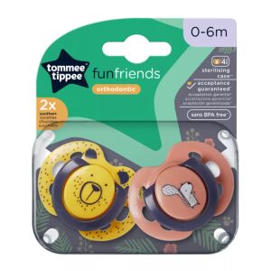 Tommee Tippee Fun Friends játszócumi 0-6 hó 2 db - barna/sárga 129149972 - Tommee Tippee