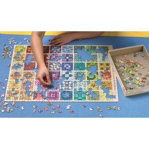 Covor puzzle Cobble Hill în uz cu piese de puzzle - Puzzle