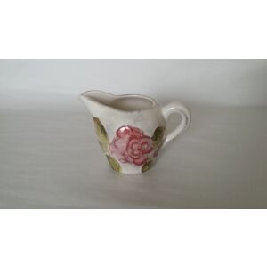 Domború mintás tejkiöntő, virágos bordó, kerámia, kézzel festett 4dl