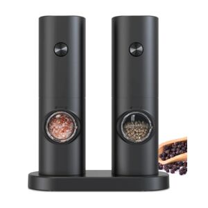 2 darabos Macvi® újratölthető elektromos só-, bors- és fűszerborotváló készlet a konyhába.