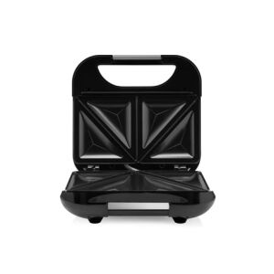 Hyundai SM615 Sandwichmaker, offen, zeigt 4 dreieckige Schlitze - Hyundai