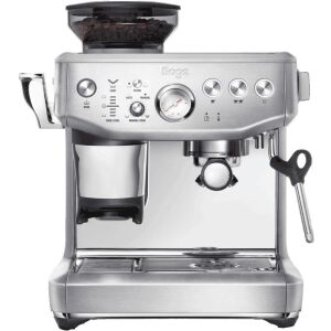 Sage Barista Express Impress eszpresszógép, elölnézet - Kávéfőző