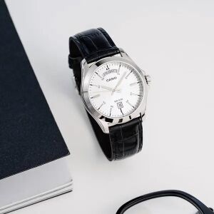 Casio MTP-1370L-7AVDF pánske hodinky, kožený remienok, strieborný ciferník, WR50