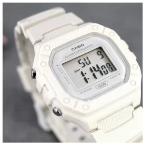 Casio W-218HC-8A krém digitális retro karóra közelről - Casio