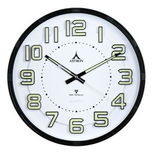 Zegar ścienny Astron sterowany radiowo z białymi cyframi arabskimi i czarną obudową z tworzywa sztucznego - Astron