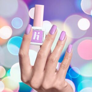 Hi Hybrid Glossy Lavender 350 Gel-Nagellack auf der Hand. Helles Lila, glänzendes Finish. - Gel-Lack