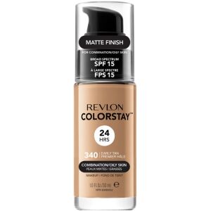 Revlon ColorStay alapozó kombinált/zsíros bőrre - Matt hatás, SPF 15 - Revlon