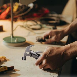 Unealta multifunctionala, Ciocan, 12 in 1, construit din aluminiu si otel, solid, portabil, super versatil,