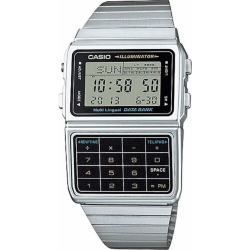 Hodinky Casio Databank Calculator s nerezovým remienkom, digitálnym displejom a klávesnicou kalkulačky.