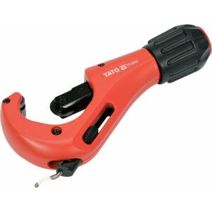 Szögletes nézet a YATO YT-22333 csővágóról tartalék vágókerékkel - Víz, Gáz & Fűtésszerelés