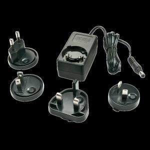 Lindy 73807 adaptoare și invertoare de curent De interior 15 W Negru 131813432 - Cabluri de alimentare