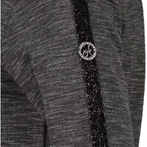 Közelkép az Altisport Agnes női fekete pulóver ujj részletéről logóval. - Női pulóver