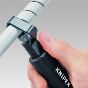 Użycie ściągacza izolacji Knipex 16 30 135 SB na kablu spiralnym - Knipex