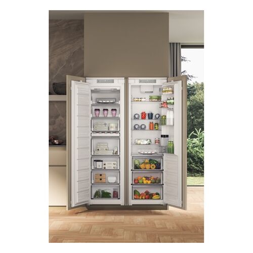 Whirlpool WHSD18F013D1 8 részes Beépíthető fagyasztószekrény