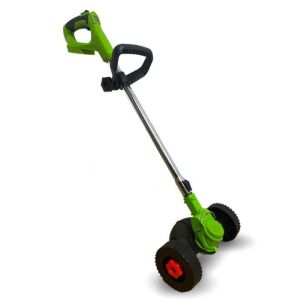 Акумулаторна електрическа косачка с колела, изглед под ъгъл, бял фон - Трион за рязане на мигли и кантираща машина