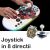 Közelkép a retro játékkonzol joystick-járól, 8 irányú vezérlés