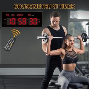 Digitale LED-Uhr als Timer im Fitnessstudio für Fitnesstraining - Innenarchitektur