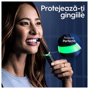 Oral-B iO9 elektromos fogkefe használat közben, nyomásérzékelővel - Elektromos fogkefe