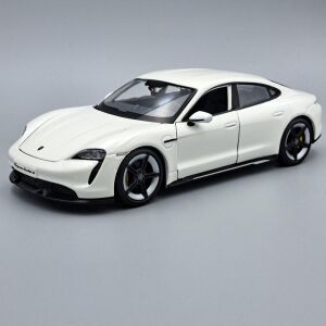 Porsche Taycan Turbo S 1:24 Burago 135362650 - Bburago