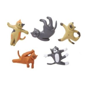 Kikkerland S/5 jógacicák hűtőmágnes 135476840 - Hűtőmágnes