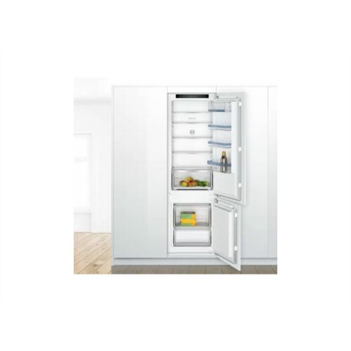 Bosch Serie|4 KIV87VFE0 Beépíthető Alulfagyasztós Hűtő - LowFrost, VitaFresh XXL 135477914