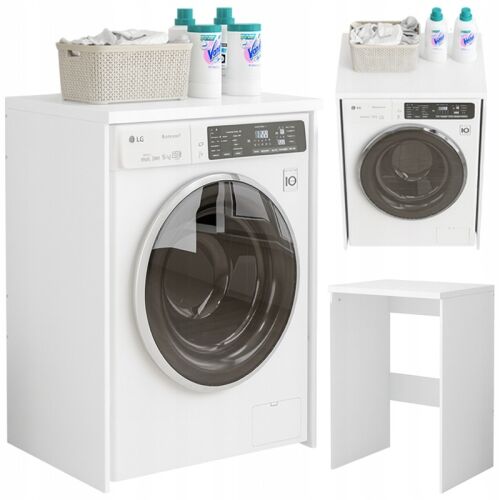 Koláž škandinávskej bielej kúpeľňovej skrinky nad práčku a práčky