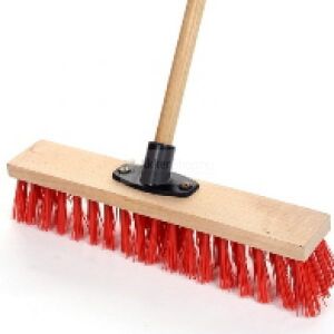 Útseprű 600mm nyelezett 135933903 - Kültéri seprű