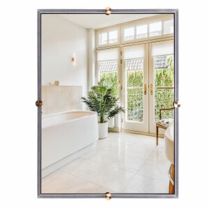 LED Badezimmerspiegel 60cm BL808 in hellem Badezimmer - Badezimmerspiegel