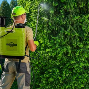 16 literes kézi permetező – hosszú tömlővel és nyújtott szórókarral