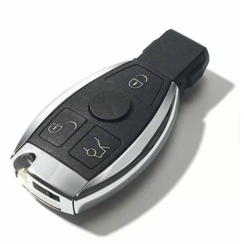 Carcasă cheie briceag Techstar Mercedes-Benz cu 3 butoane, vedere unghiulară