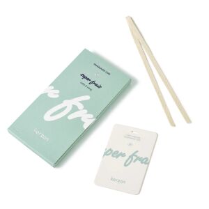 Kerzon Paris illatosított ruhatáska, Super Frais, cédrus és ylang illattal, tisztán és illatosan tartja a ruhákat, otthon vagy autóban is használható.