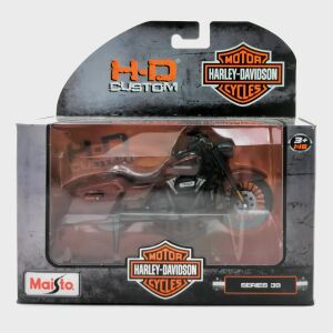 Harley Davidson "Series 39" 2017 Road King Special barna/fekete modell  1:18 136792813 - Maisto Tech