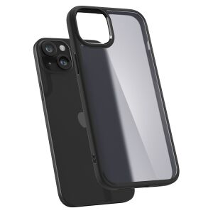 Pohľad pod uhlom na čierny obal Spigen Ultra Hybrid pre iPhone 15 Plus - Spigen