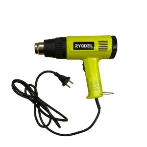 Ryodel 2000W hőlégfúvó fehér háttérrel - Ryodel