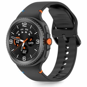 Tech-Protect Sport schwarzes Silikonarmband für Samsung Galaxy Watch 8 / Classic - Smartes Uhrenarmband