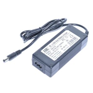 LI-ion Akkumulátor Töltő 21V-2A HB-2102 137319411 - Akkuladegeräte