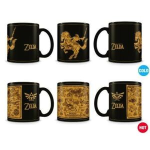 Kollázs a The Legend of Zelda hőre változó bögrékről térkép és Link mintákkal. - Pyramid