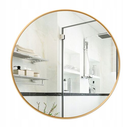 Okrúhle zlaté kúpeľňové zrkadlo s priemerom 80 cm odrážajúce moderný interiér kúpeľne